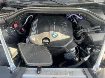 BMW X3 20dxA LEDER SPORTSITZ PANO LASER HUD ACC HIFI