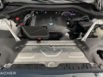 BMW X3 xDrive 20d A M-Sport AHK LC  360  ACC 19  LM