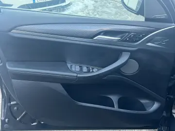 BMW X3 xDrive 20d    M-Sport ACC Laser AHK HUD