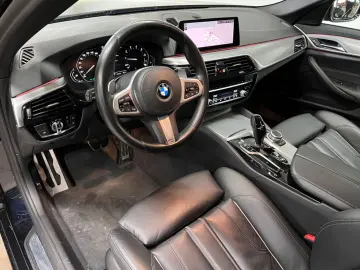 BMW 530 i M SPORT 8G-AUT NAVI KAM SHZ LEDER LED EU6