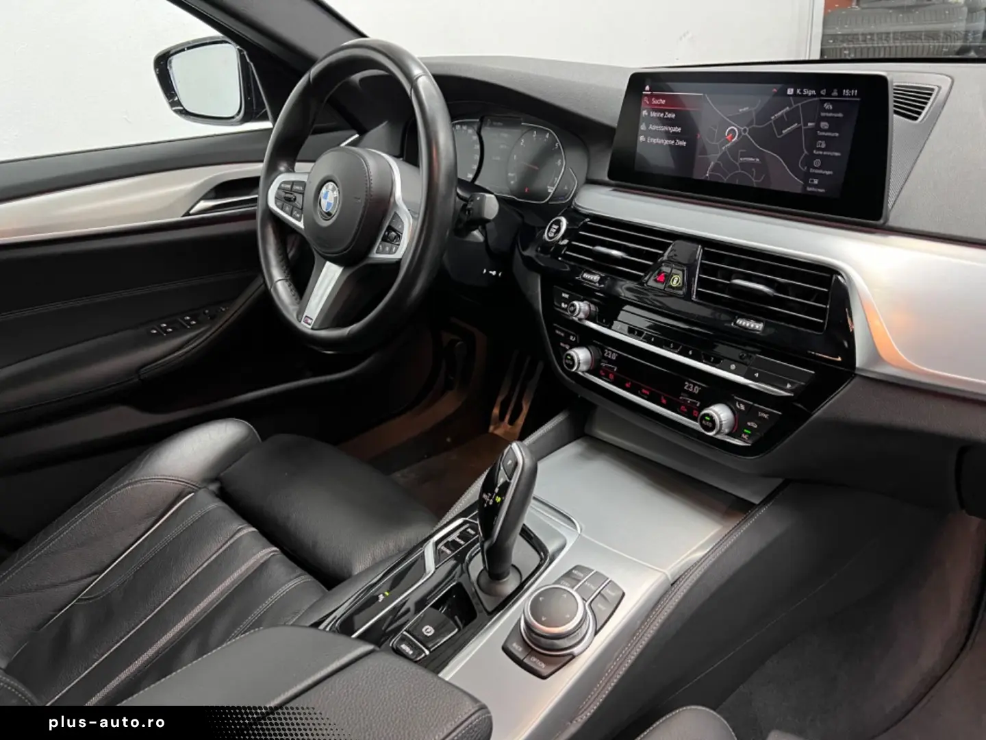 BMW 530 i M SPORT 8G-AUT NAVI KAM SHZ LEDER LED EU6