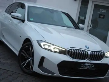 BMW 320 e M-SPORT FACELIFT WIDE NAVI LED AMBIENTE