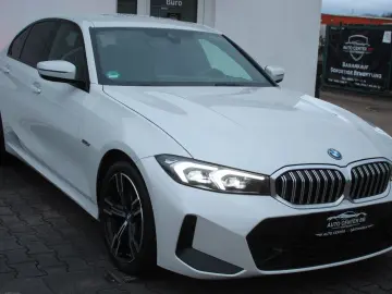 BMW 320 e M-SPORT FACELIFT WIDE NAVI LED AMBIENTE