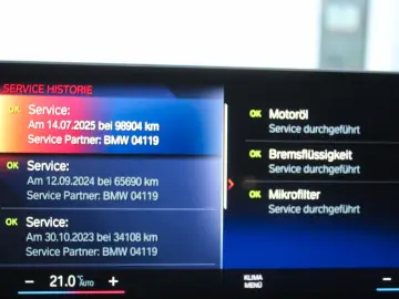 BMW 320 e M-SPORT FACELIFT WIDE NAVI LED AMBIENTE