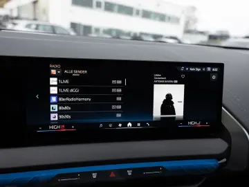 BMW X3 xDrive 20d M-Sport PANO AHK 360  H K ACC LED