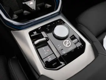 BMW X3 xDrive 20d M-Sport PANO AHK 360  H K ACC LED