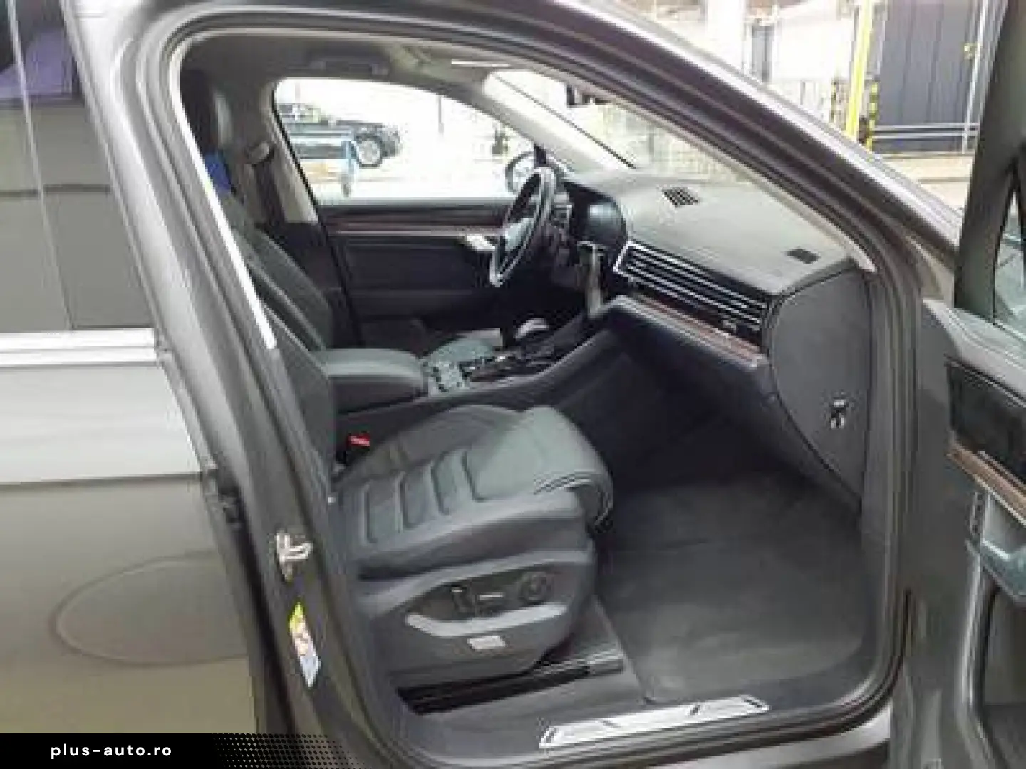 VW Touareg ELEGANCE 3.0TDI 231PS NP.91T ACC.AHK.KAM