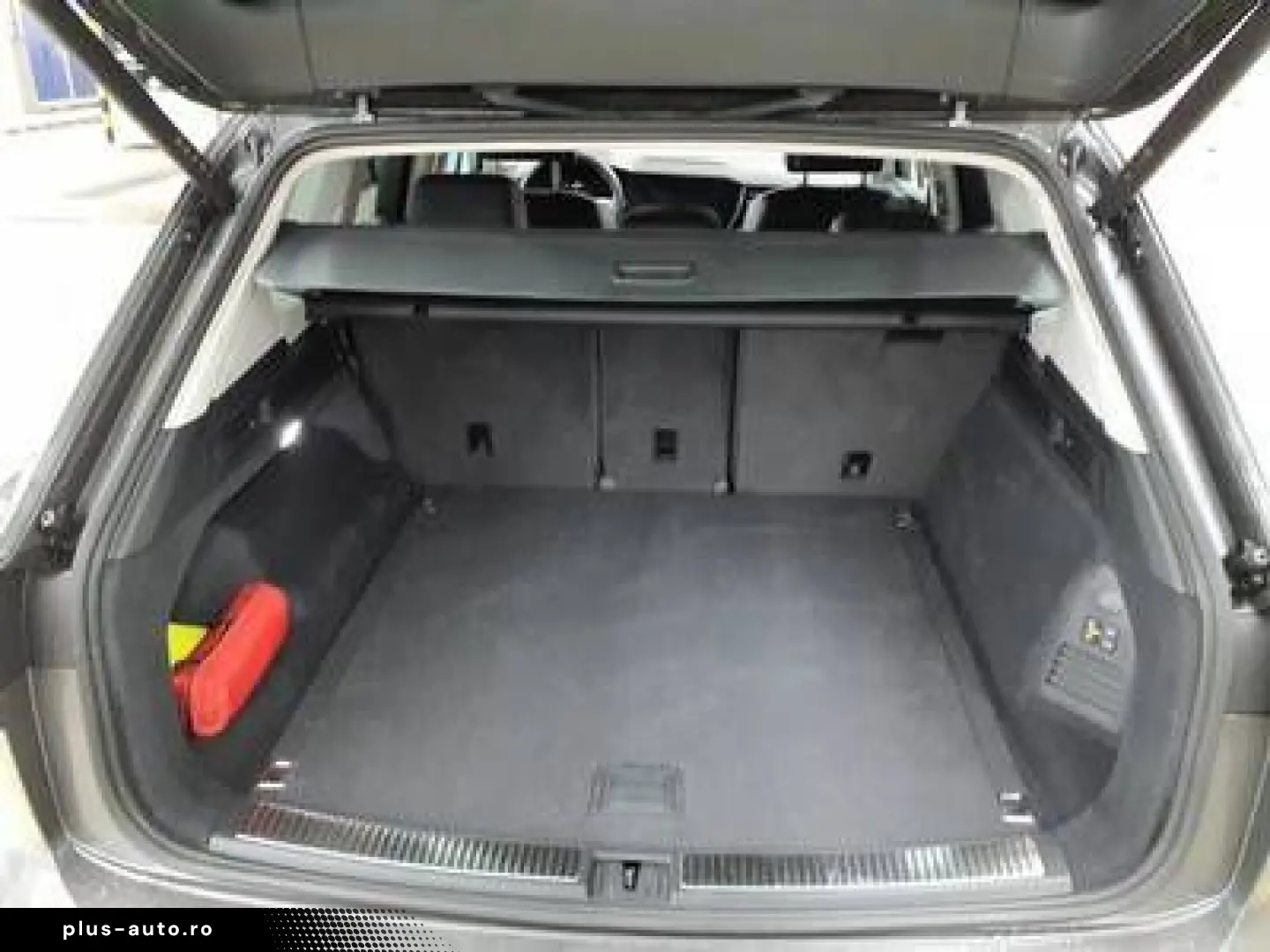 VW Touareg ELEGANCE 3.0TDI 231PS NP.91T ACC.AHK.KAM