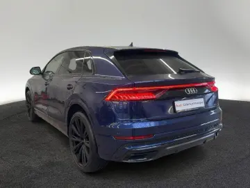 AUDI Q8 55 TFSI quattro HD Matrix AHK B&O Luft Kamera