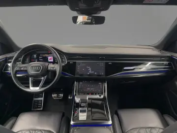 AUDI Q8 55 TFSI quattro HD Matrix AHK B&O Luft Kamera