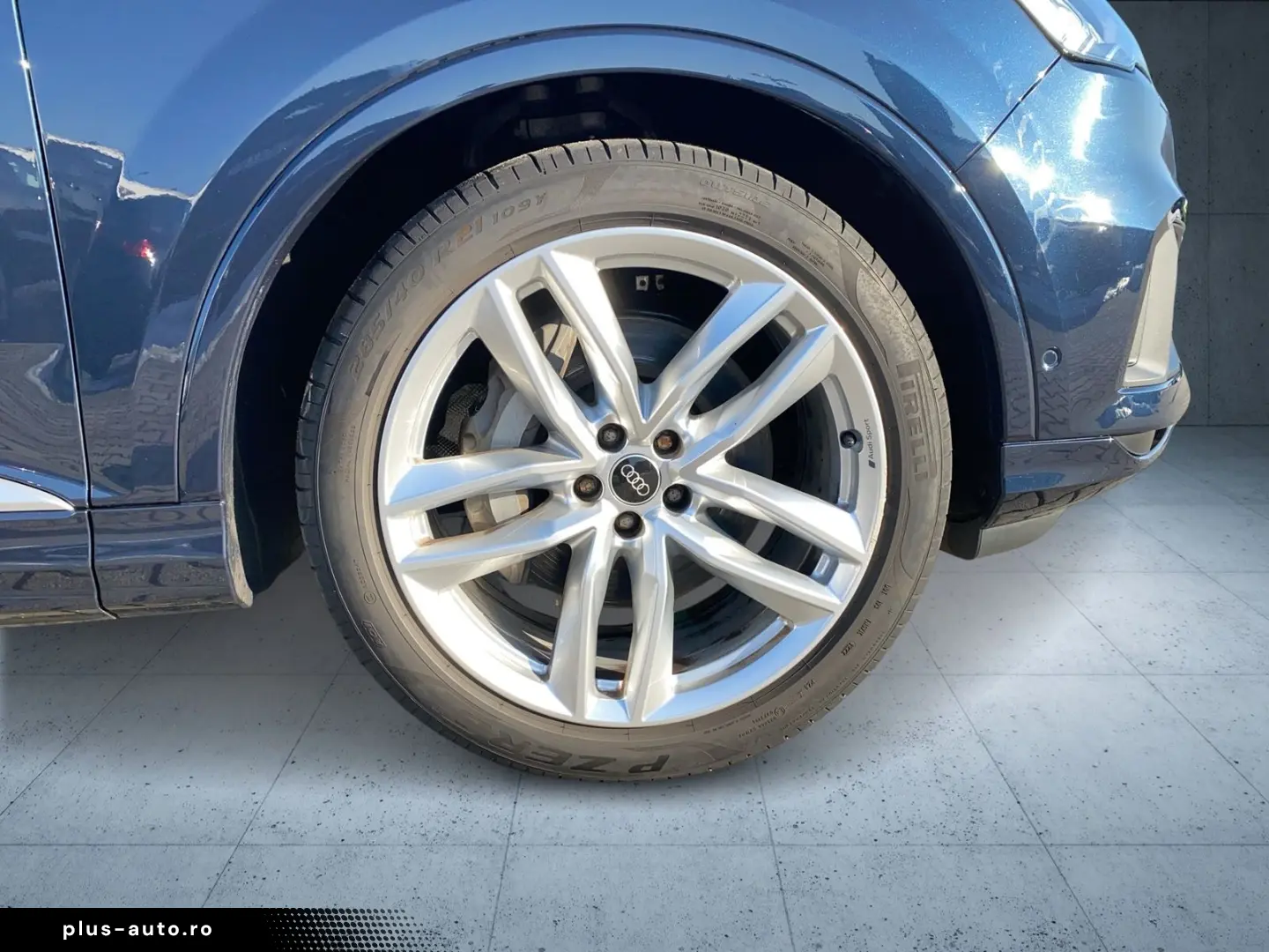 AUDI Q7 SUV 55 TFSI qu tiptr Matrix Pano ACC AHK Luft