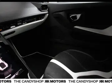 LAMBORGHINI Huracán Tecnica  60th Anniversary Limited Edi...