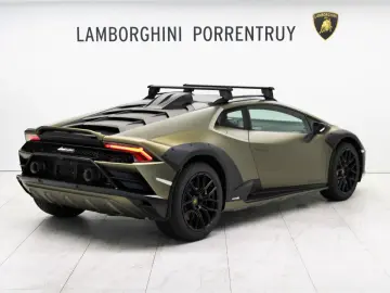 LAMBORGHINI Huracán Sterrato
