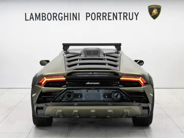 LAMBORGHINI Huracán Sterrato