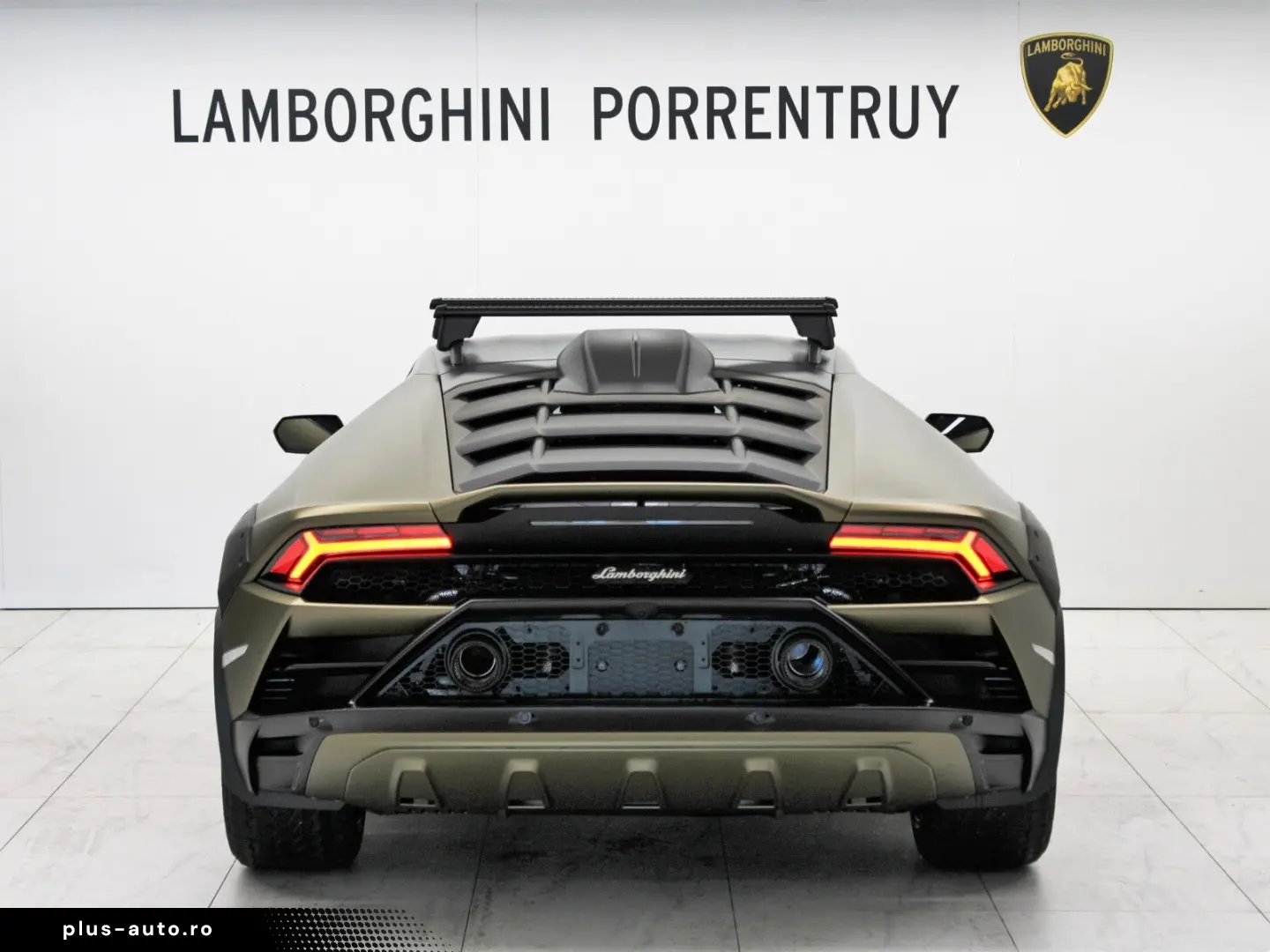 LAMBORGHINI Huracán Sterrato