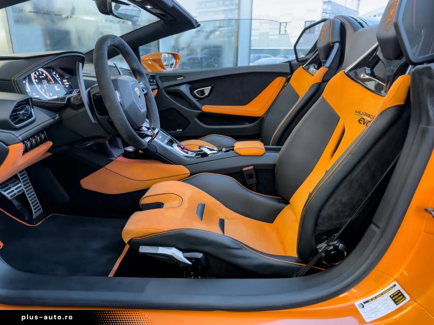 LAMBORGHINI Huracán EVO Spyder