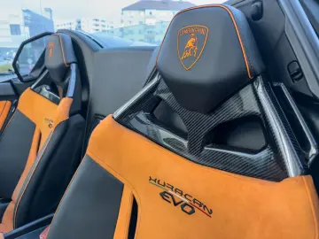LAMBORGHINI Huracán EVO Spyder