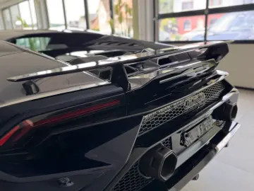LAMBORGHINI Huracán Tecnica BLU OKEANOS   Lift   Mwst ausw.