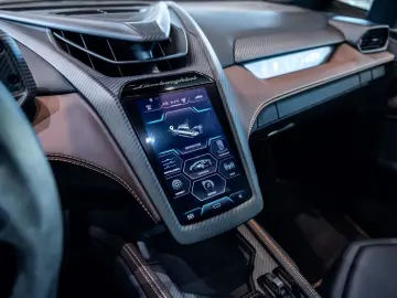 LAMBORGHINI Revuelto Ad Personam Int & Ext Beifahrerdisplay