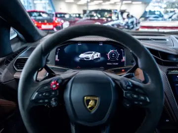 LAMBORGHINI Revuelto Ad Personam Int & Ext Beifahrerdisplay