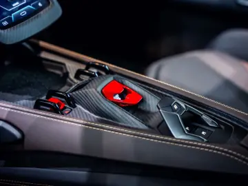 LAMBORGHINI Revuelto Ad Personam Int & Ext Beifahrerdisplay