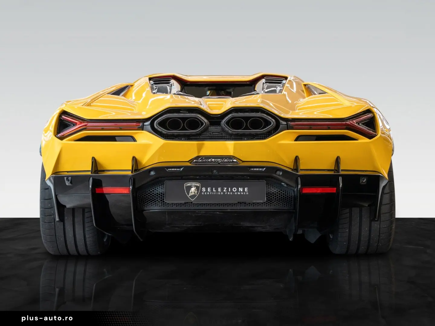 LAMBORGHINI Revuelto   Giallo   Leather Pack