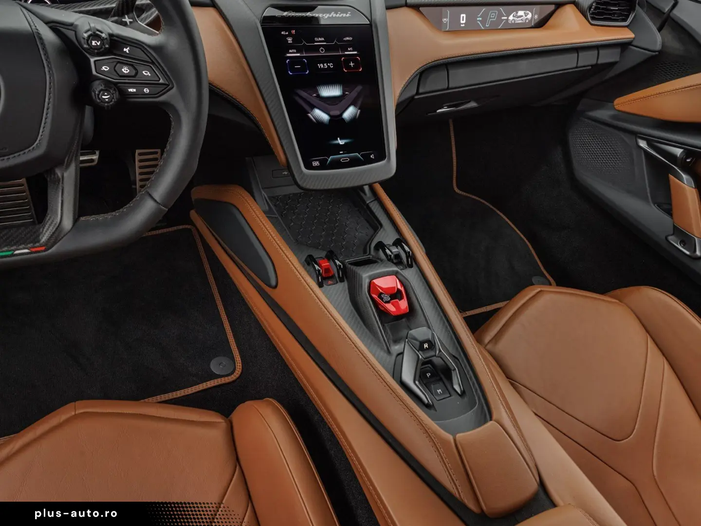 LAMBORGHINI Revuelto