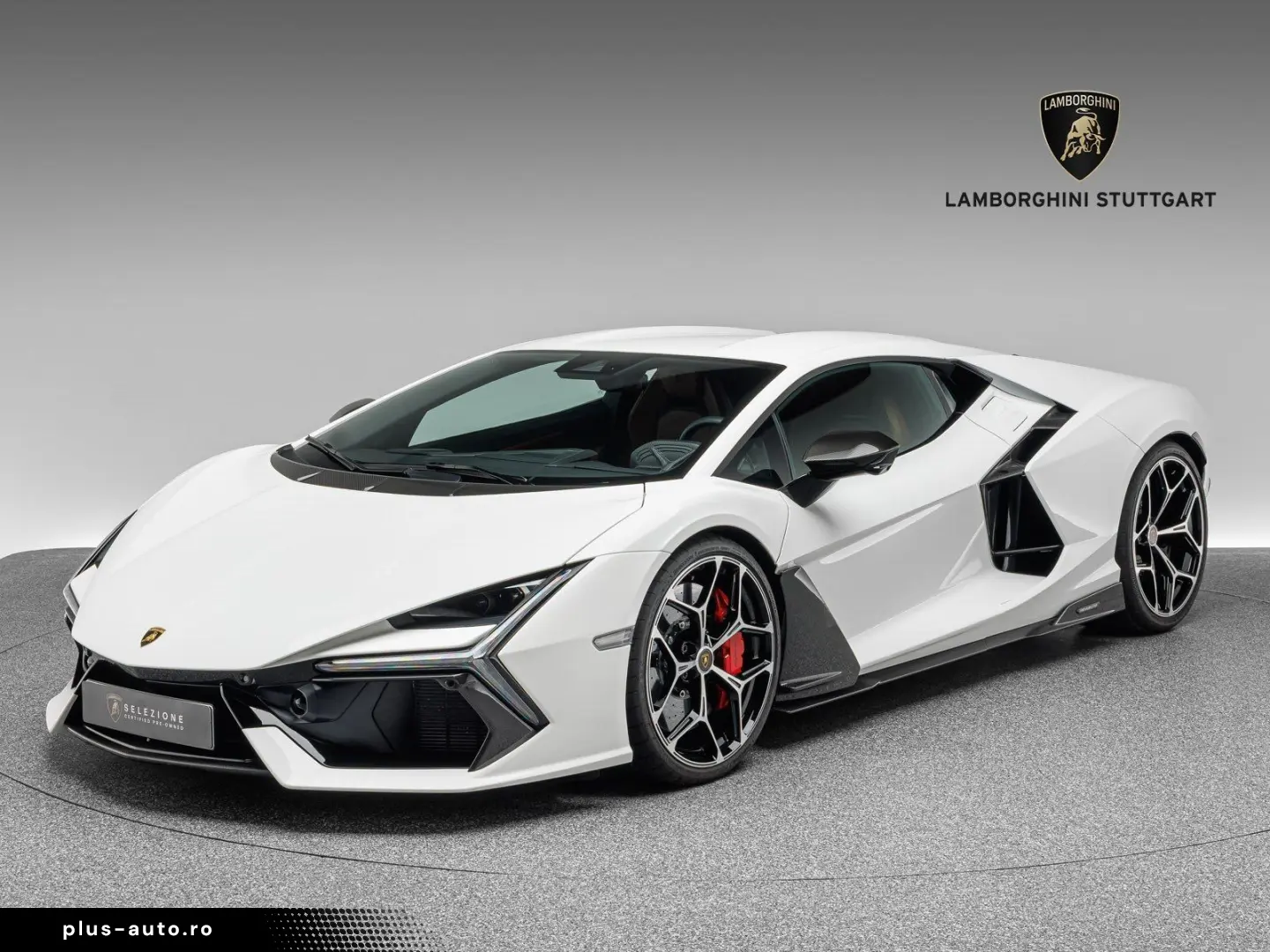 LAMBORGHINI Revuelto
