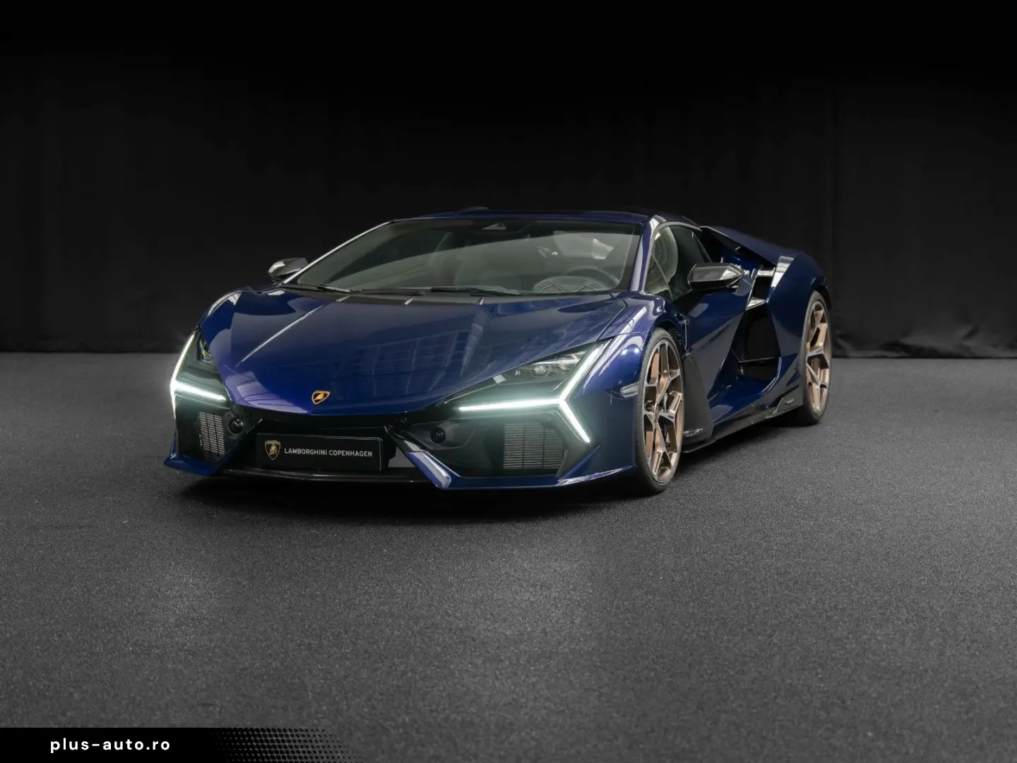 LAMBORGHINI Revuelto 6.5 V12 HPEV