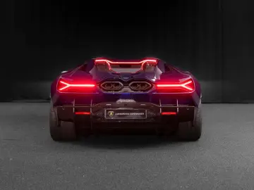 LAMBORGHINI Revuelto 6.5 V12 HPEV