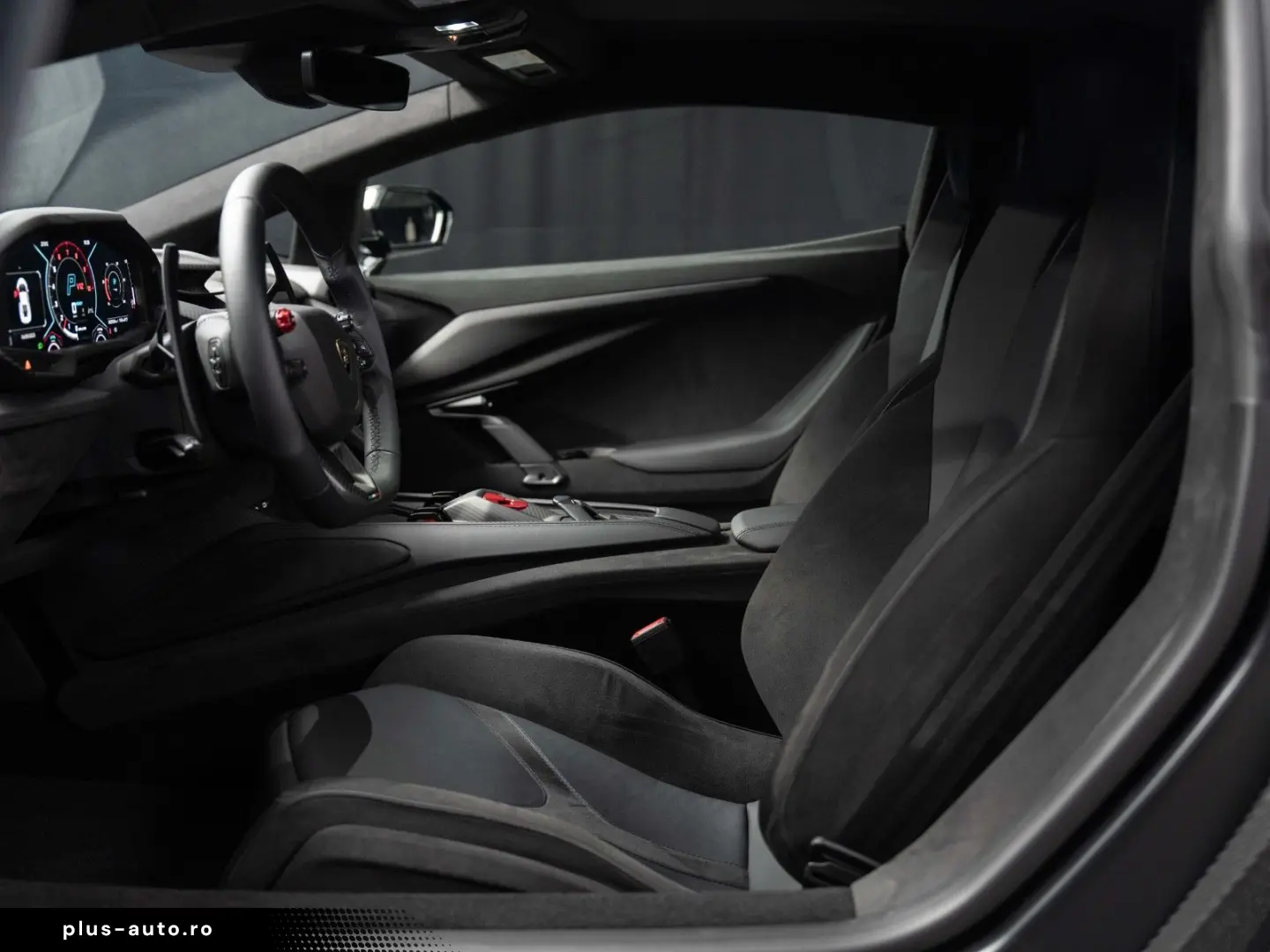 LAMBORGHINI Revuelto 6.5 V12 HPEV