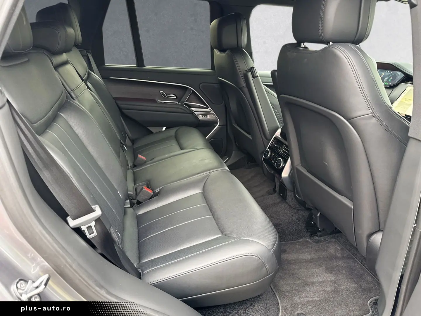 LAND ROVER Range Rover HSE P460e ClearSight PanoSD AHK Shad