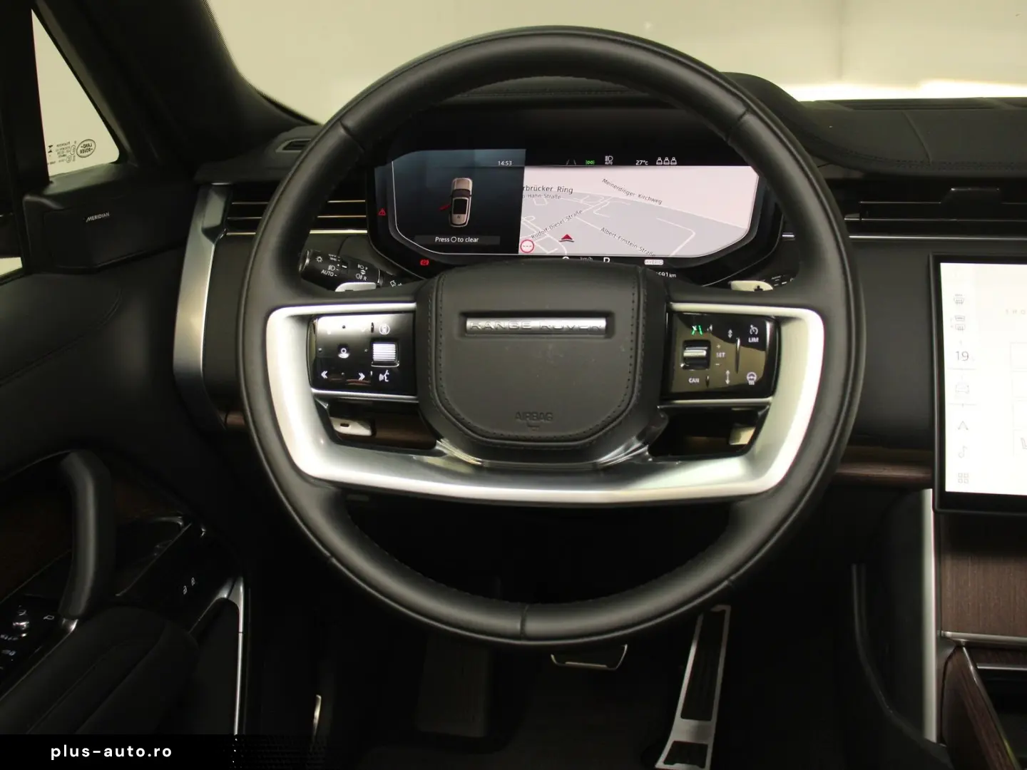 LAND ROVER Range Rover P460e Hybrid SE SWB AHK Pano HUD Sha