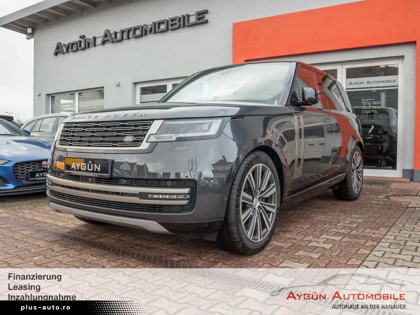 LAND ROVER Range Rover P460e HSE AHK Pano 22  Massage