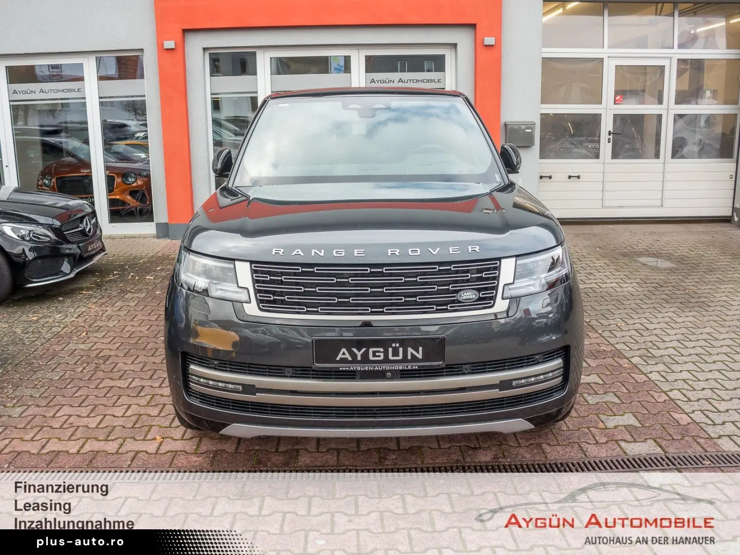 LAND ROVER Range Rover P460e HSE AHK Pano 22  Massage