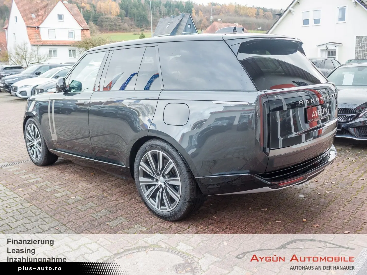 LAND ROVER Range Rover P460e HSE AHK Pano 22  Massage