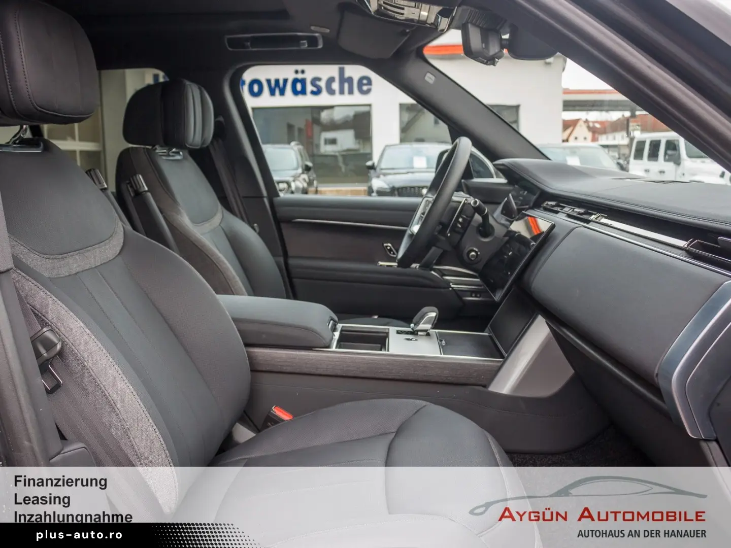 LAND ROVER Range Rover P460e HSE AHK Pano 22  Massage