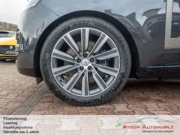 LAND ROVER Range Rover P460e HSE AHK Pano 22  Massage