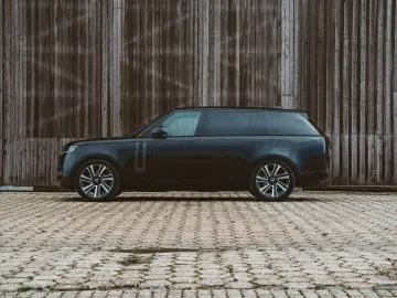 LAND ROVER Long wheel base HSE Hybrid P460