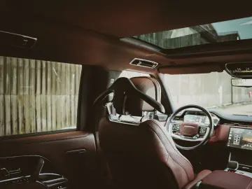 LAND ROVER Long wheel base HSE Hybrid P460