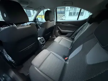 Skoda Octavia 2.0 TDI DSG Ambition 150cp