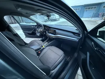 Skoda Octavia 2.0 TDI DSG Ambition 150cp