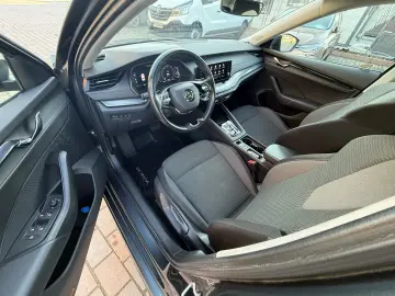 Skoda Octavia 2.0 TDI DSG Ambition 150cp