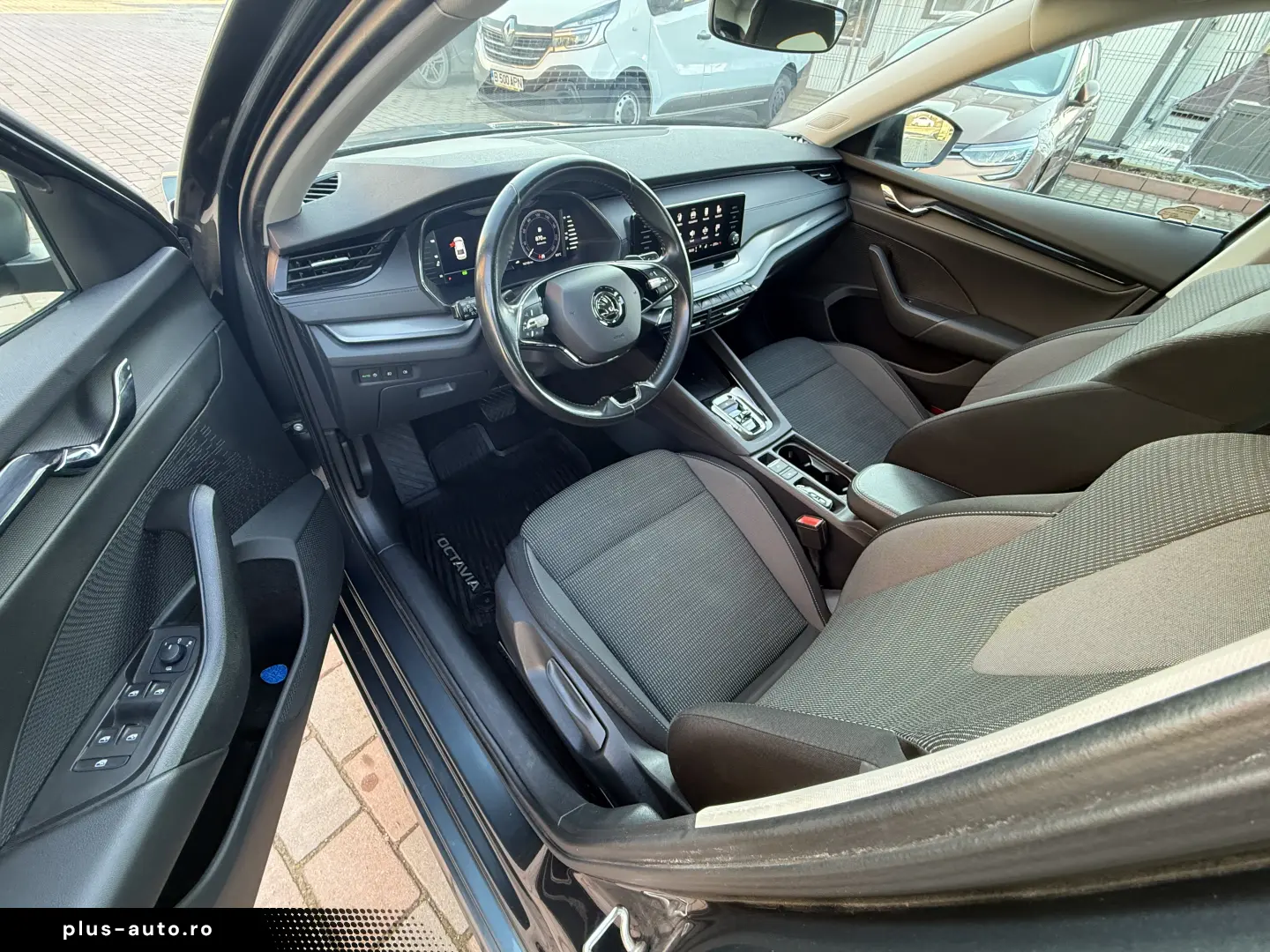 Skoda Octavia 2.0 TDI DSG Ambition 150cp