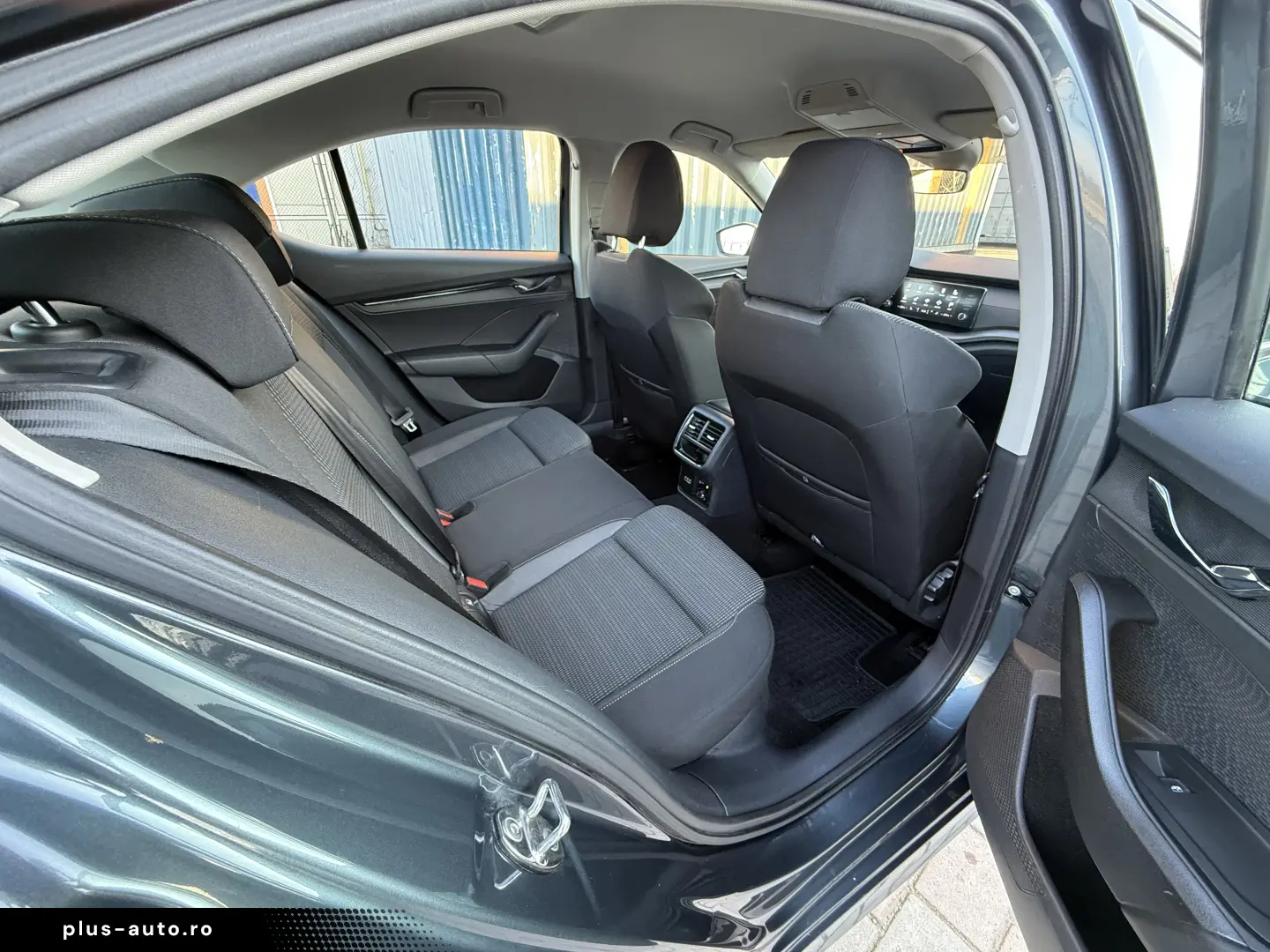 Skoda Octavia 2.0 TDI DSG Ambition 150cp