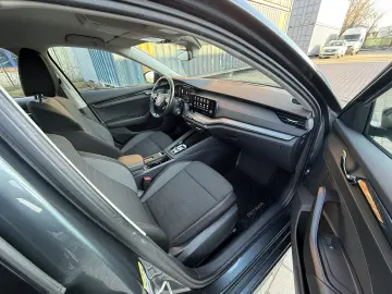 Skoda Octavia 2.0 TDI DSG Ambition 150cp