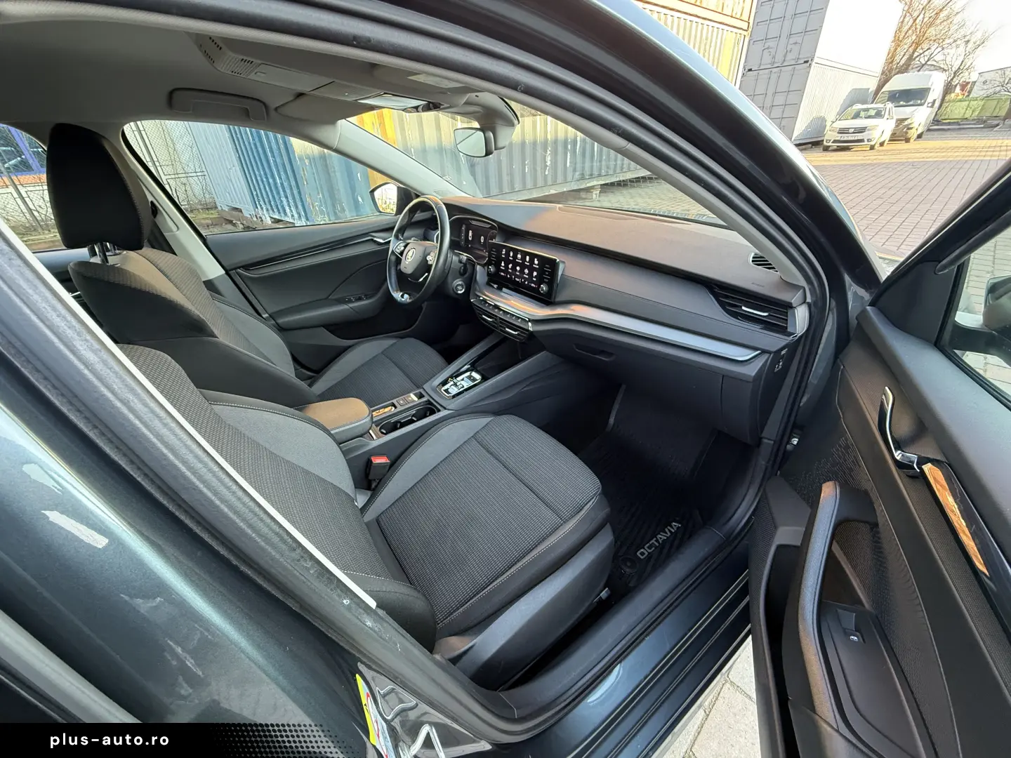 Skoda Octavia 2.0 TDI DSG Ambition 150cp