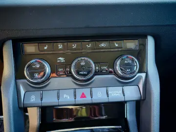 Skoda Karoq 1.5 TSI DSG Selection