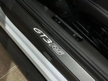 PORSCHE 992 GT3 RS CUP PDK PDLS PCM Sound-Package Plus