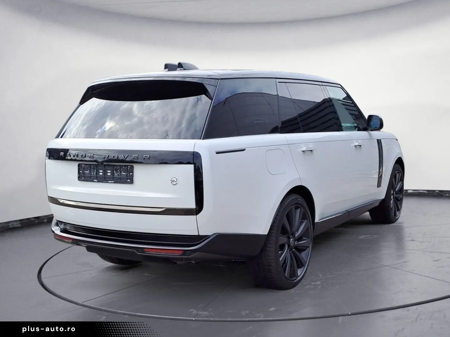 LAND ROVER Range Rover P615 LWB SV UVP  307000 - Ice White